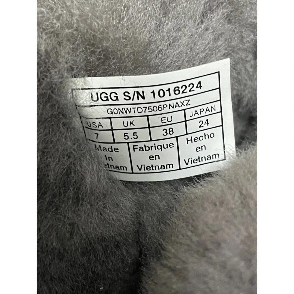 UGG Classic Tall II Grey Suede Sheepskin Boots 1016224 Womens Size 7